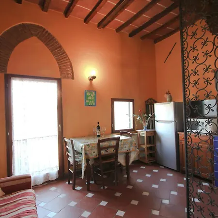 Santa Verdiana Apartment *